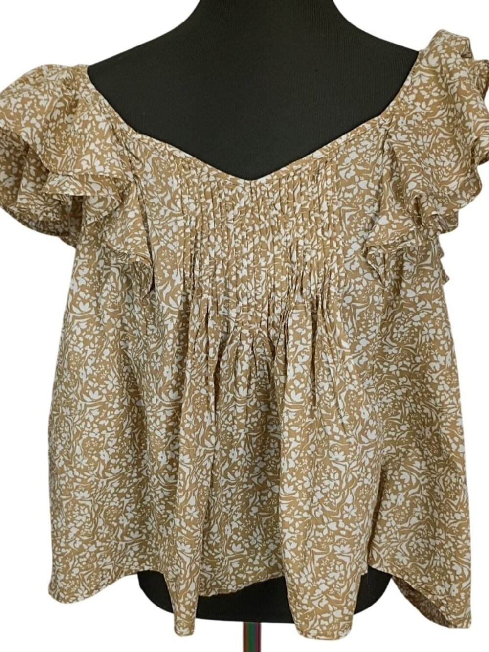 Mossimo Ruffle Sleeve Floral Top Tan White 100% Cotton Lightweight Womens Blouse